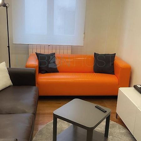 Vivienda Turistica Urbana En Santuchu, Comoda, Funcional Y Con Parking Bilbao Exteriér fotografie
