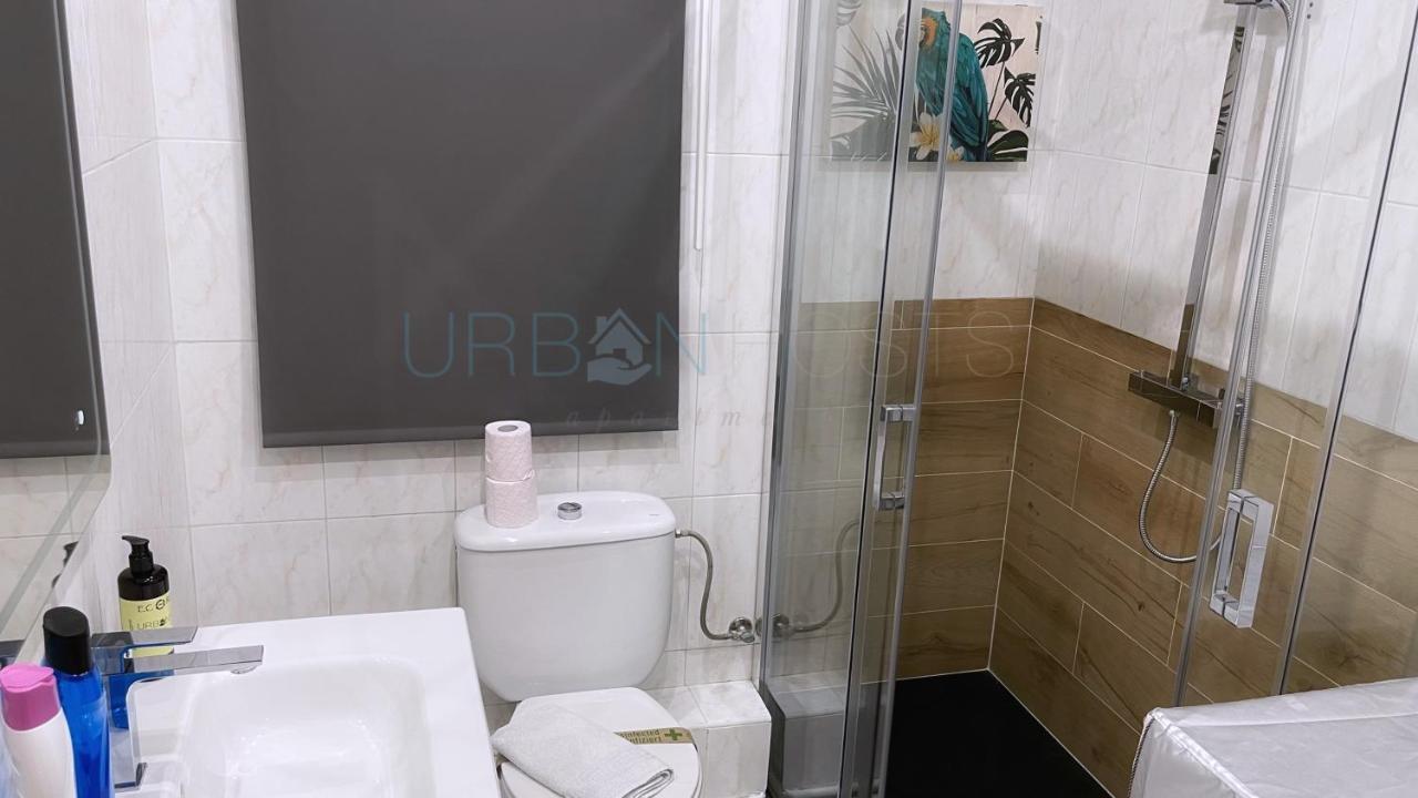 Vivienda Turistica Urbana En Santuchu, Comoda, Funcional Y Con Parking Bilbao Exteriér fotografie