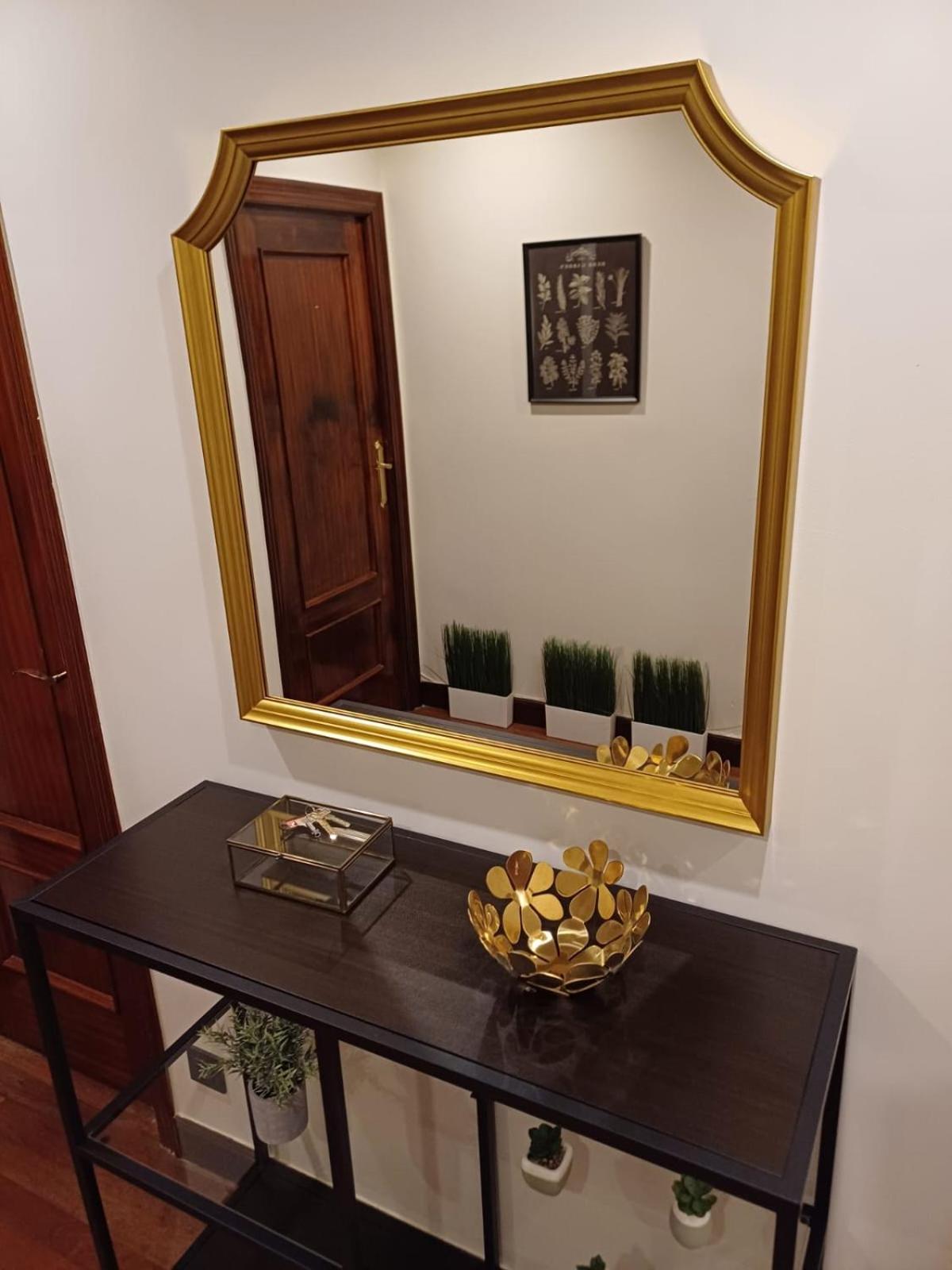 Vivienda Turistica Urbana En Santuchu, Comoda, Funcional Y Con Parking Bilbao Exteriér fotografie